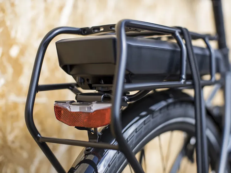 TREK Verve+ 1 500Wh Electric Hybrid Bike in Solid Charcoal-3